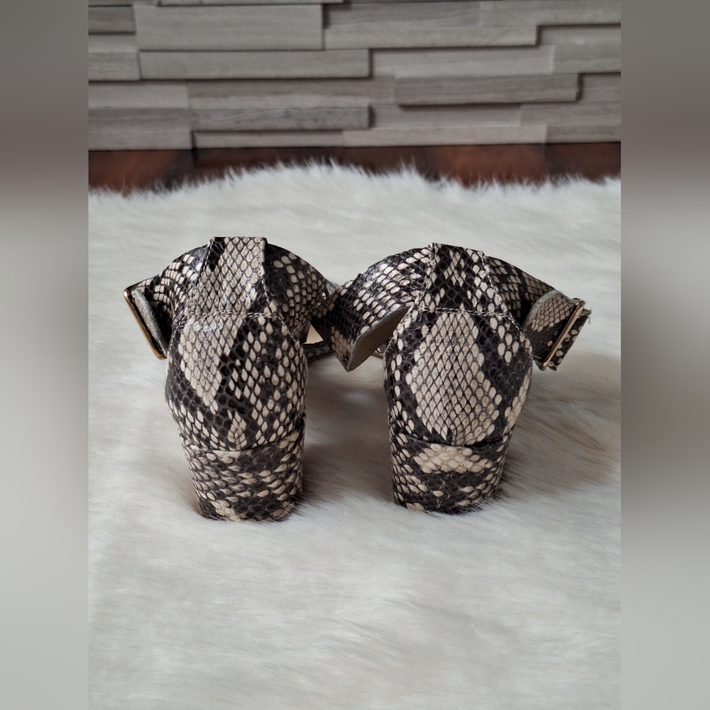 Agl Black and White Snakeskin Sandals with Ankle Strap Size 8.5 - Picture 4 of 6